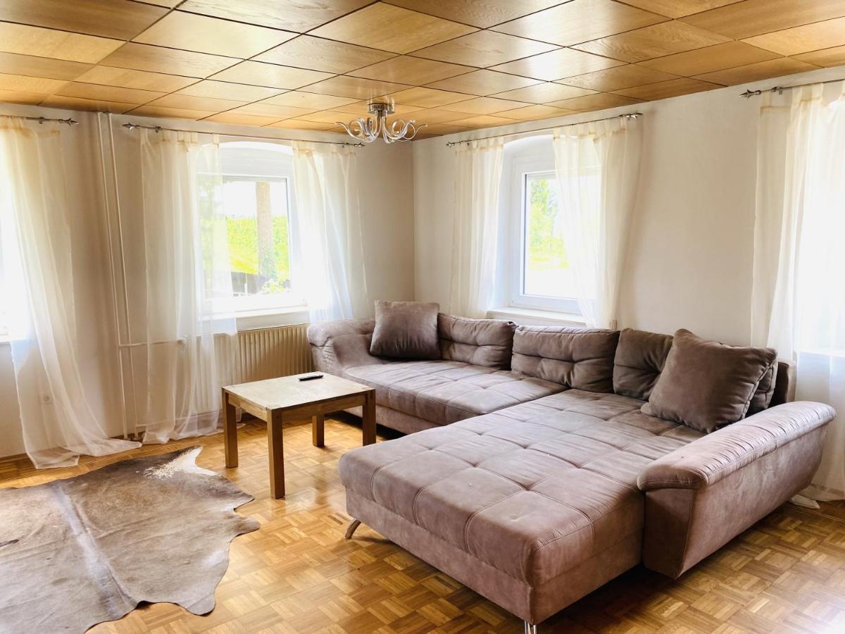 Ferienwohnung Ellenweiler Bis 15 P FDH Exteriér fotografie